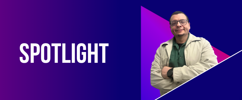 Saul Amaya leading a team at Fusion CX El Salvador, exemplifying leadership and growth.